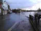 Thames side 10Feb pm